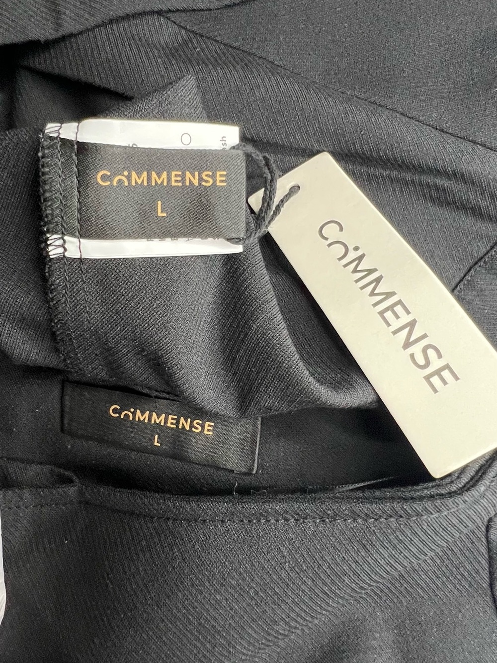 Commense Linen-Blend Pleated Top & Buckle Shorts Set size L - Picture 9 of 10